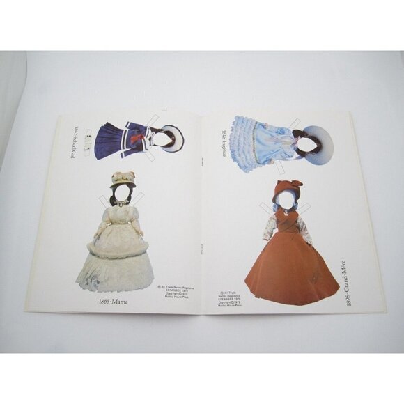 Vtg Effanbee 1830-1900 Gigi Paper Doll 6 Beautiful Costumes (Uncut) - Picture 6 of 9